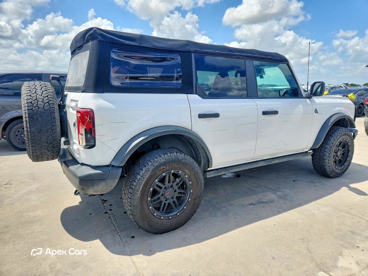 Ford Bronco 2021