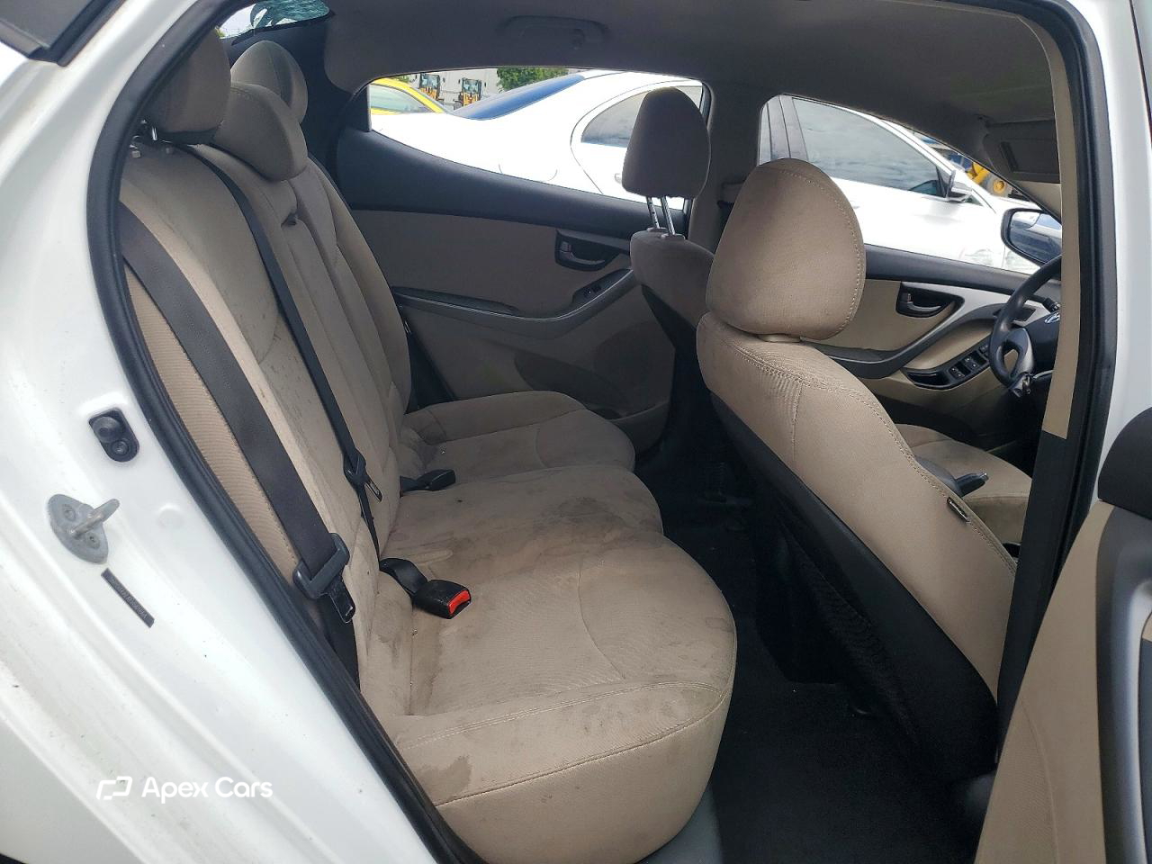 Hyundai Elantra 2015
