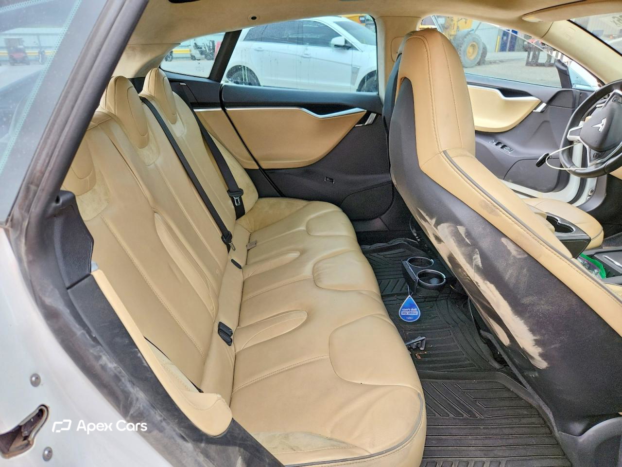 Tesla Model S 2013