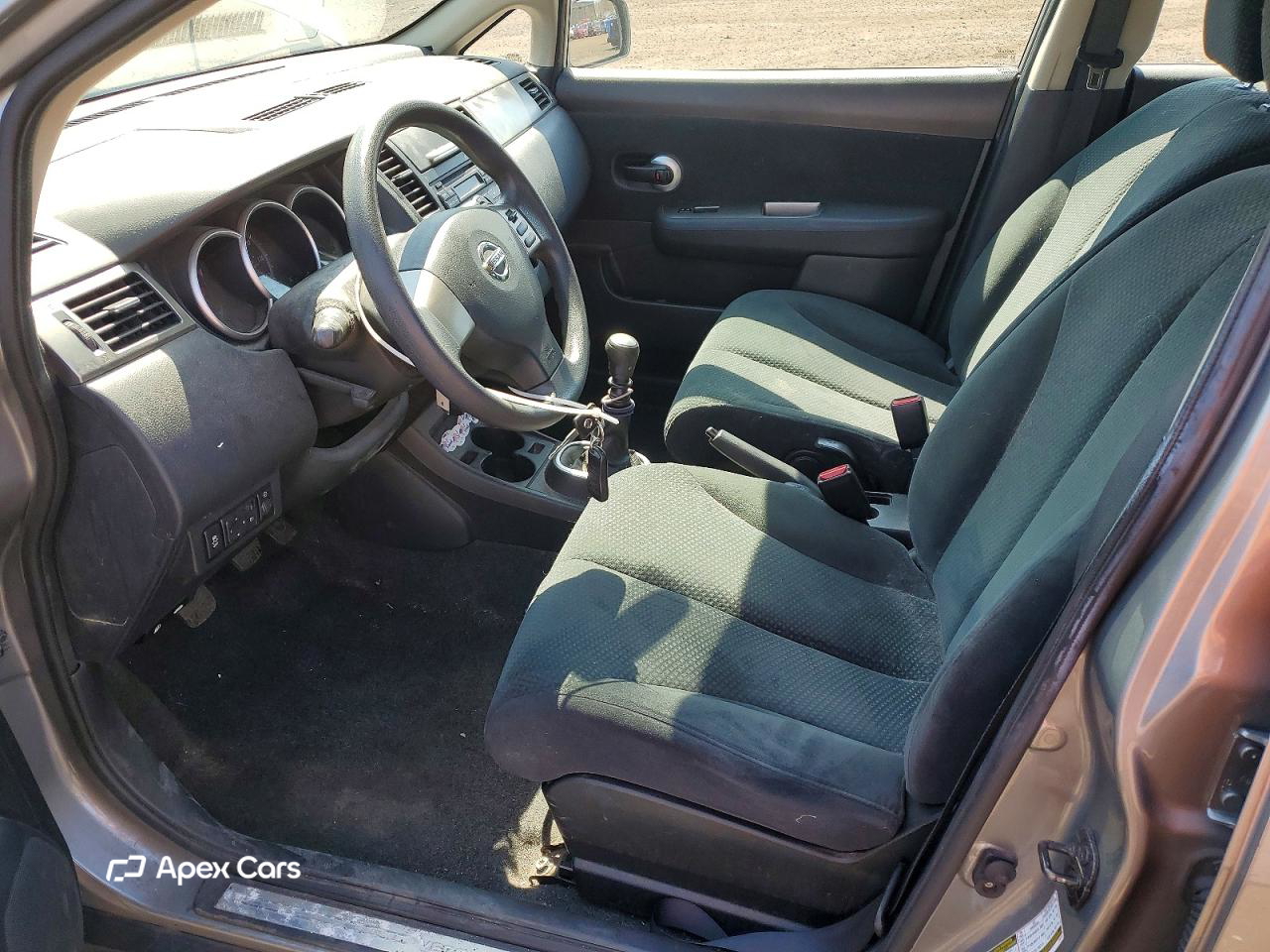 Nissan Versa 2012