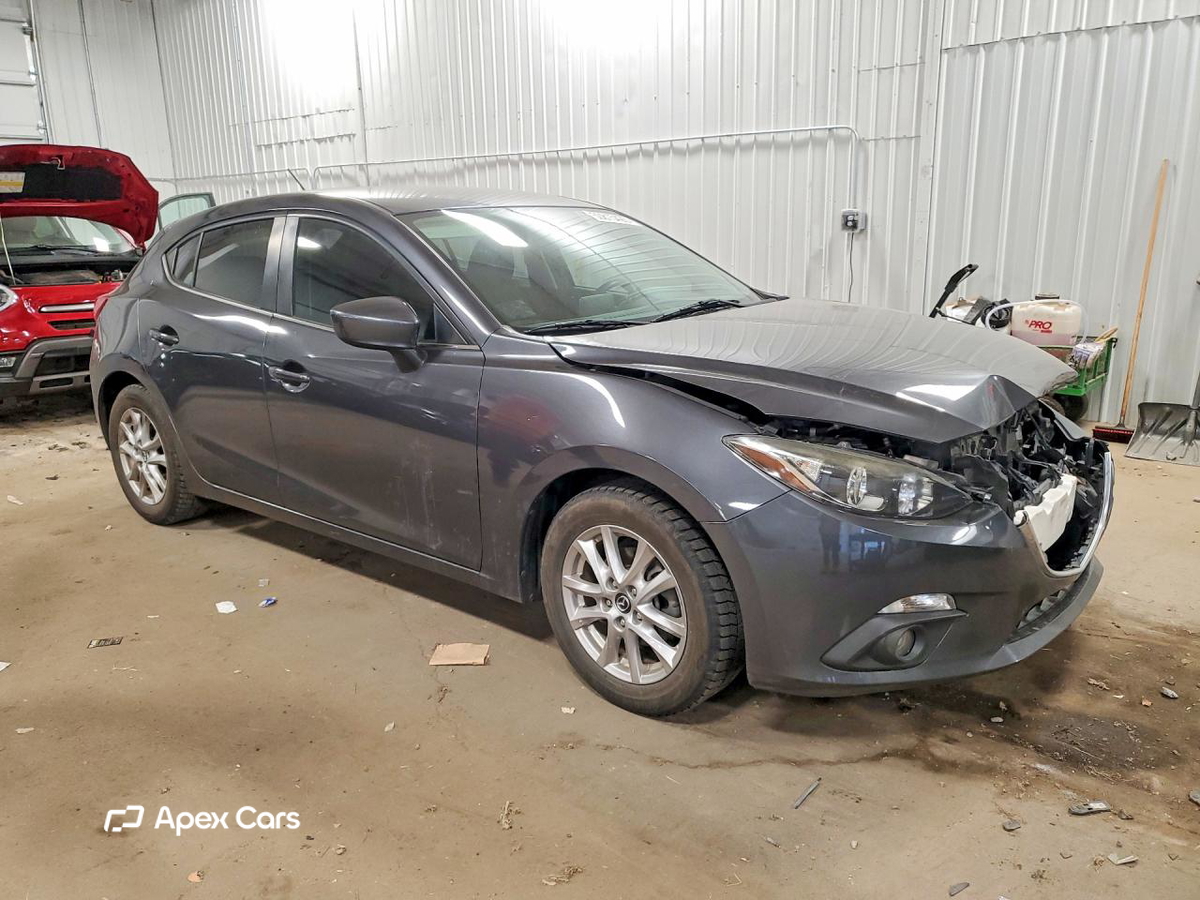 Mazda 3 2015