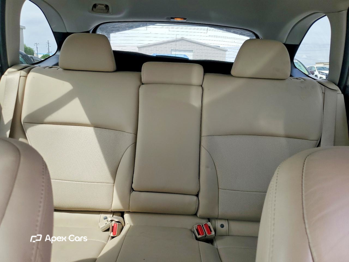 Subaru Outback 2015