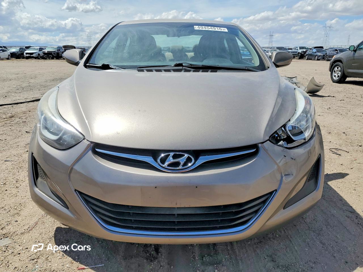 Hyundai Elantra 2016