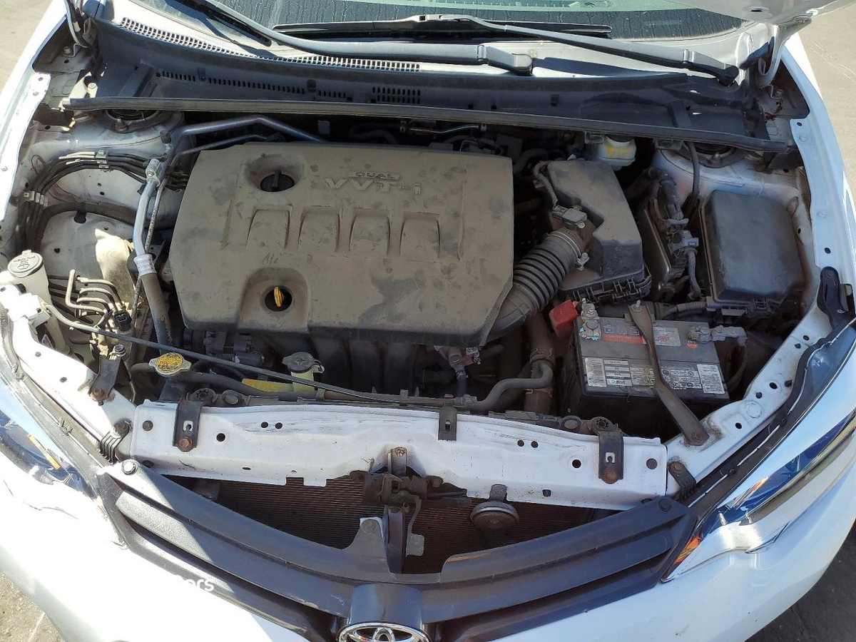 Toyota Corolla 2015