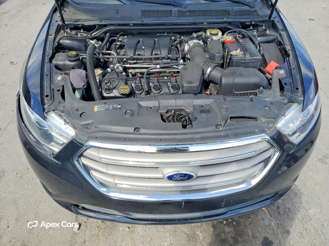 Ford Taurus 2016