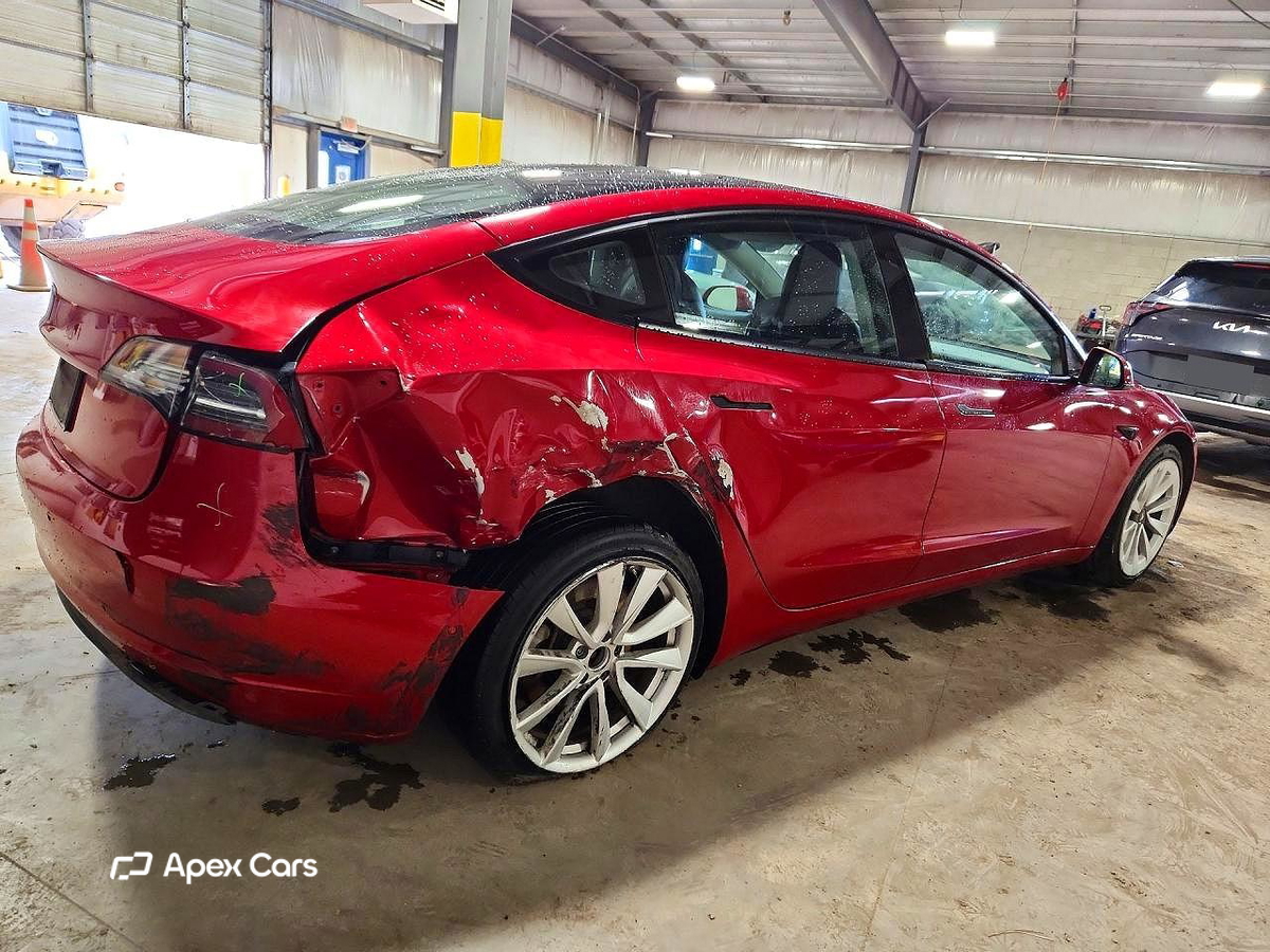 Tesla Model 3 2022