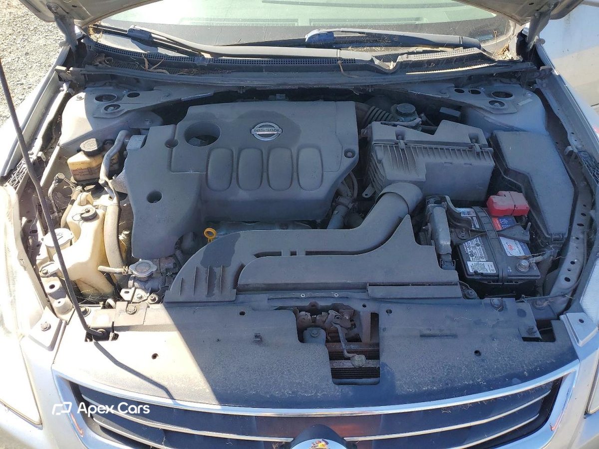 Nissan Altima 2010