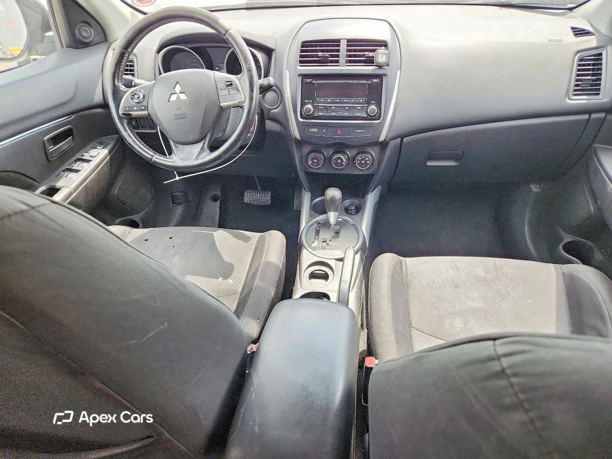 Mitsubishi Outlander 2014