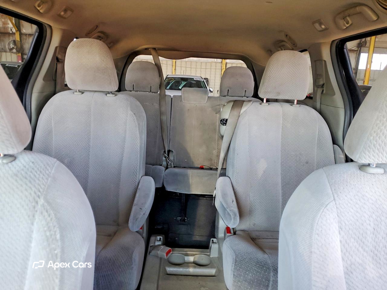 Toyota Sienna 2011
