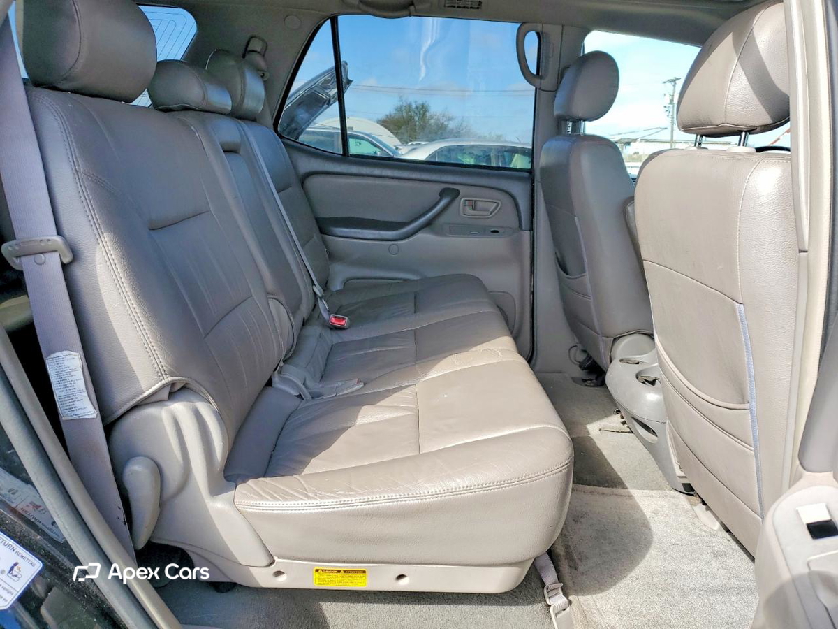 Toyota Sequoia 2006