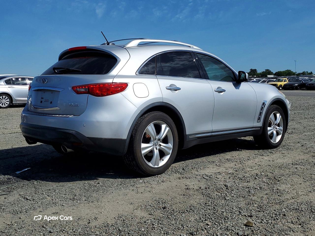 Infiniti FX 2011