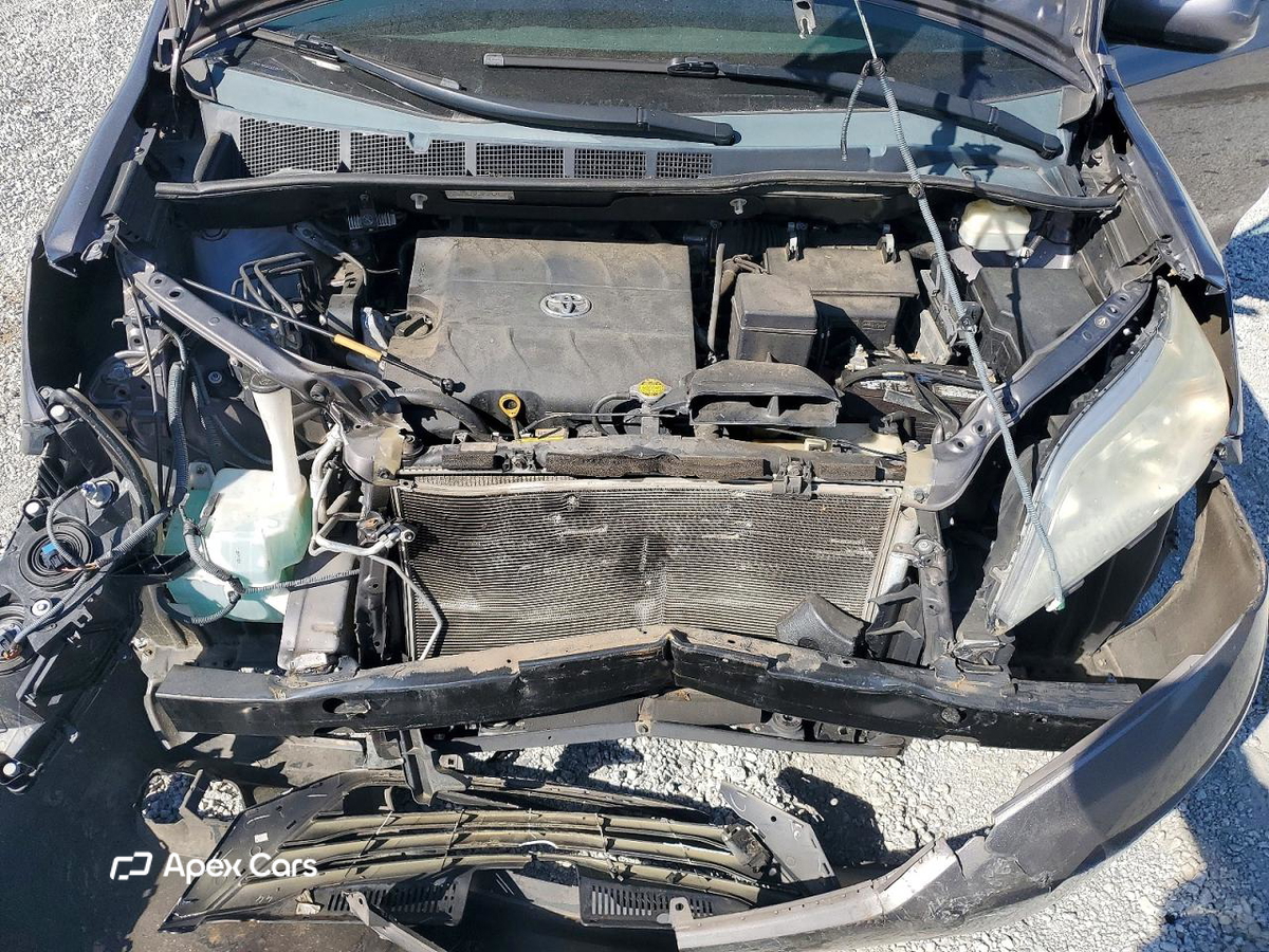 Toyota Sienna 2012