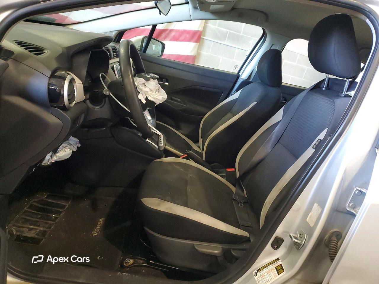 Nissan Versa 2021
