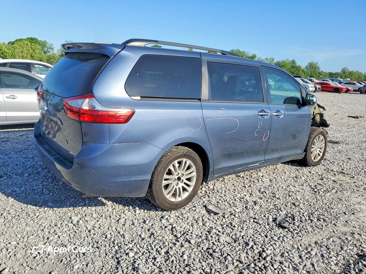 Toyota Sienna 2015