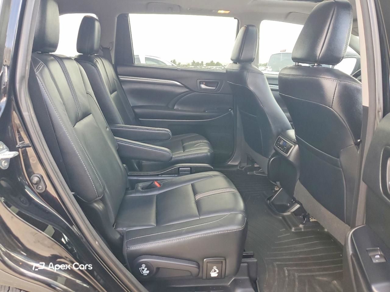 Toyota Highlander 2017