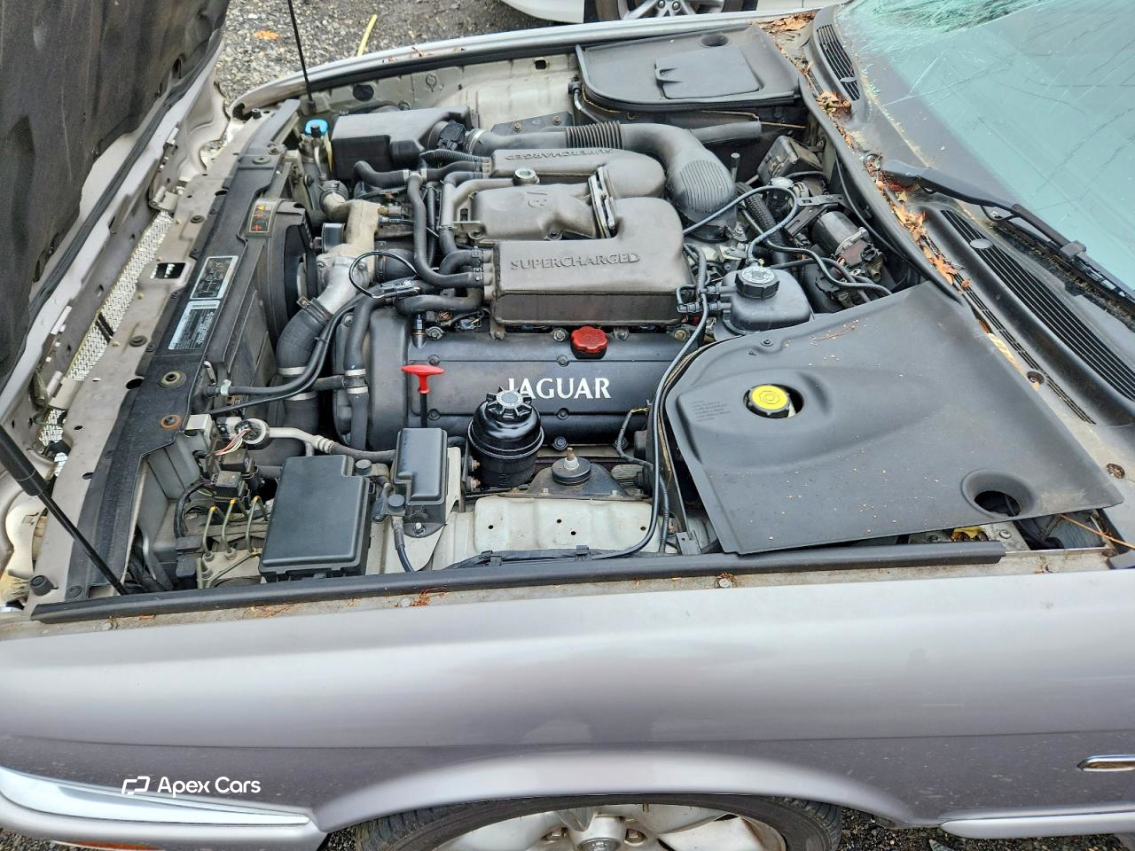 Jaguar XJR 2000