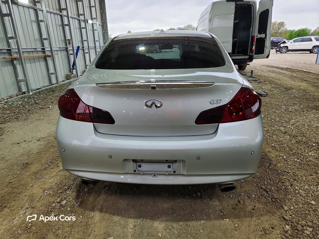 Infiniti G 2013