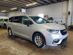 Chrysler Pacifica 2024