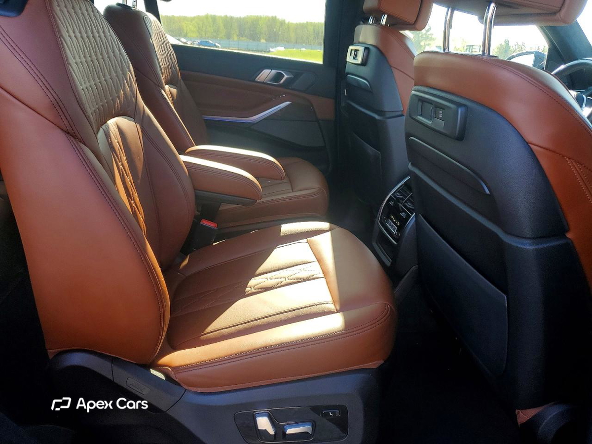 BMW X7 2020