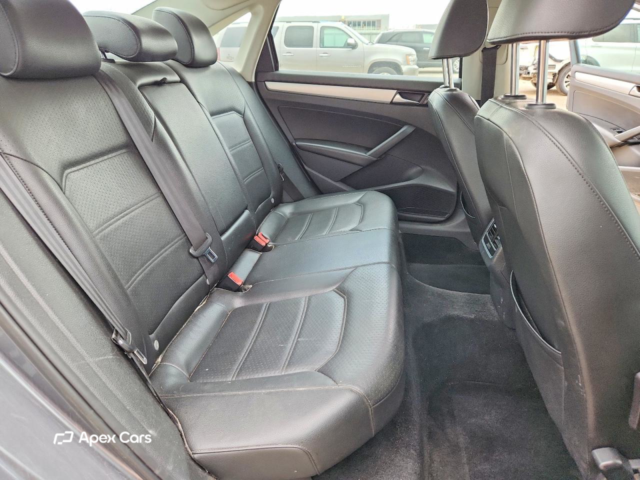 Volkswagen Passat 2013