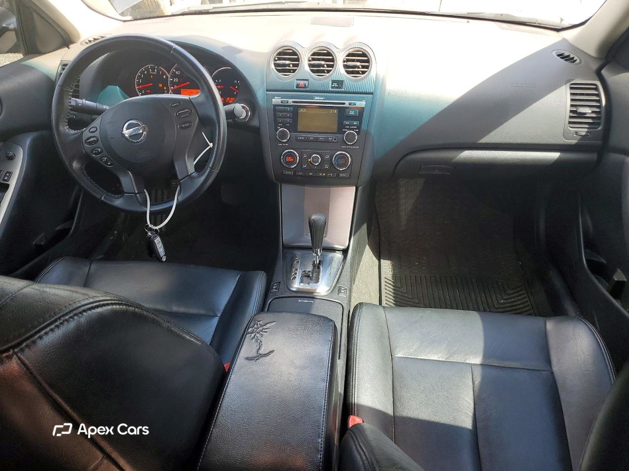 Nissan Altima 2011