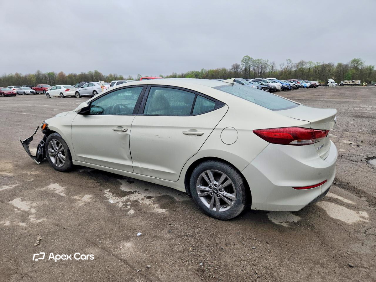 Hyundai Elantra 2017