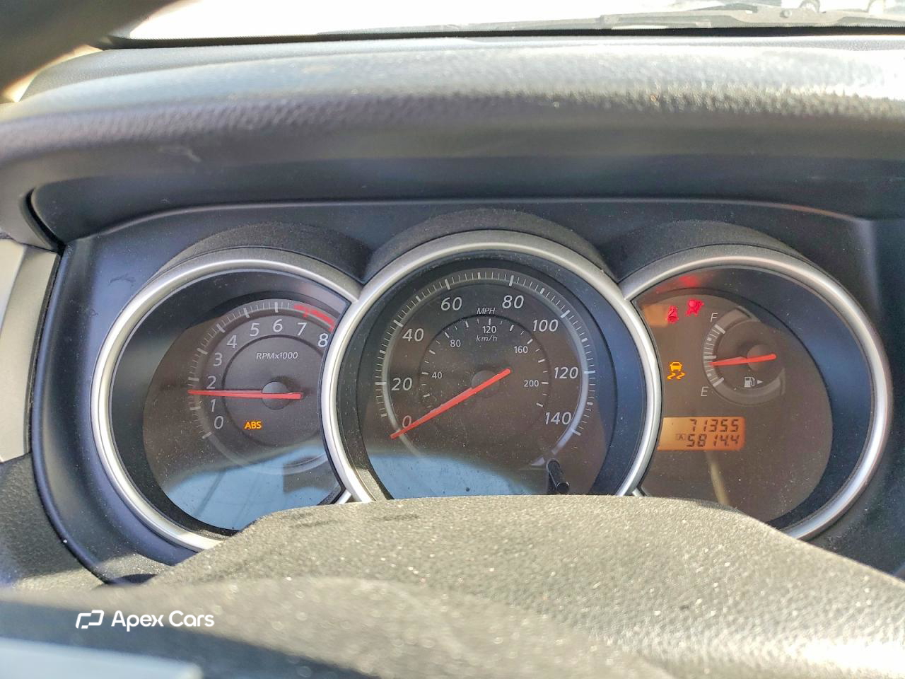 Nissan Versa 2011