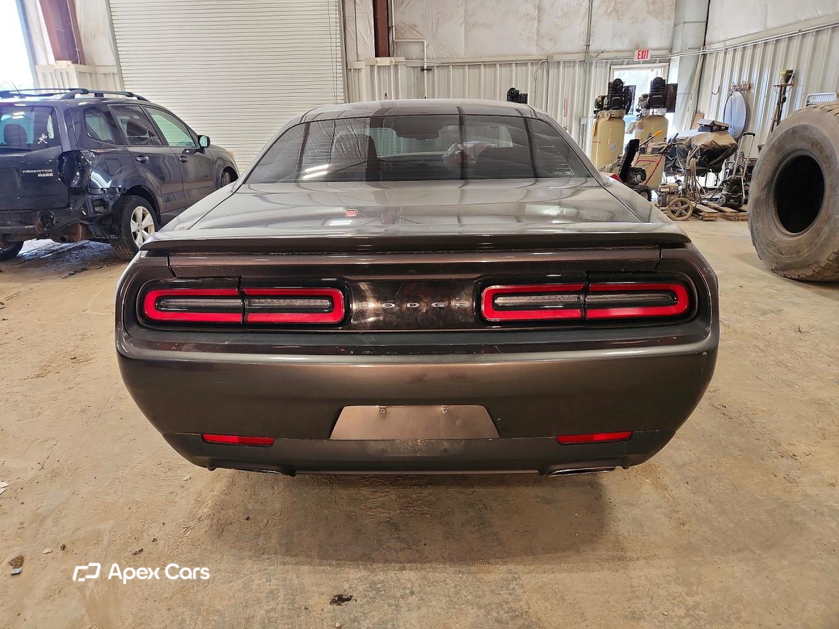 Dodge Challenger 2016