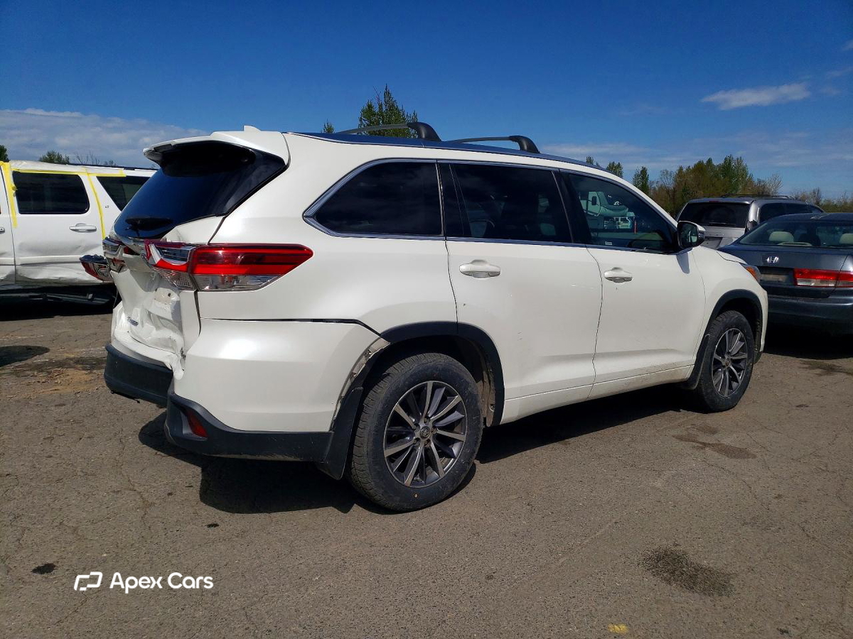 Toyota Highlander 2018