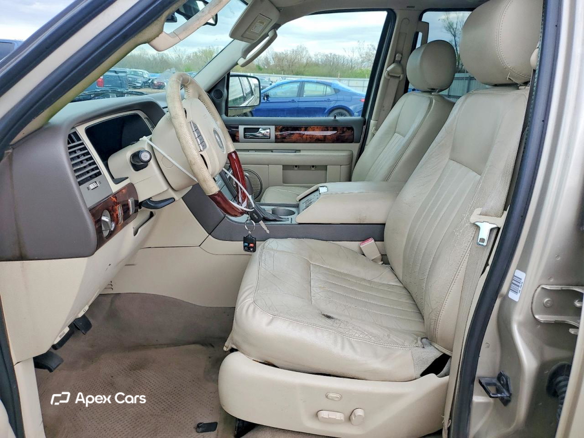 Lincoln Navigator 2004