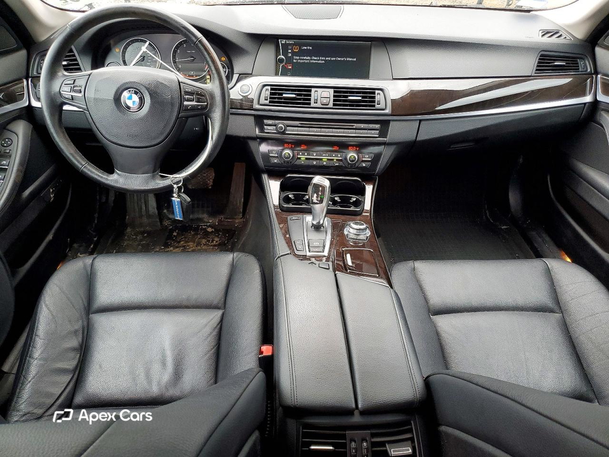 BMW Series 5 2011
