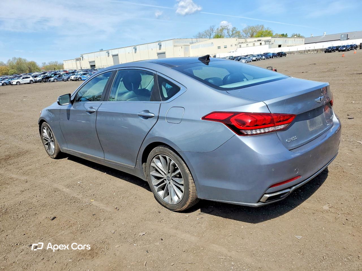 Hyundai Genesis 2015