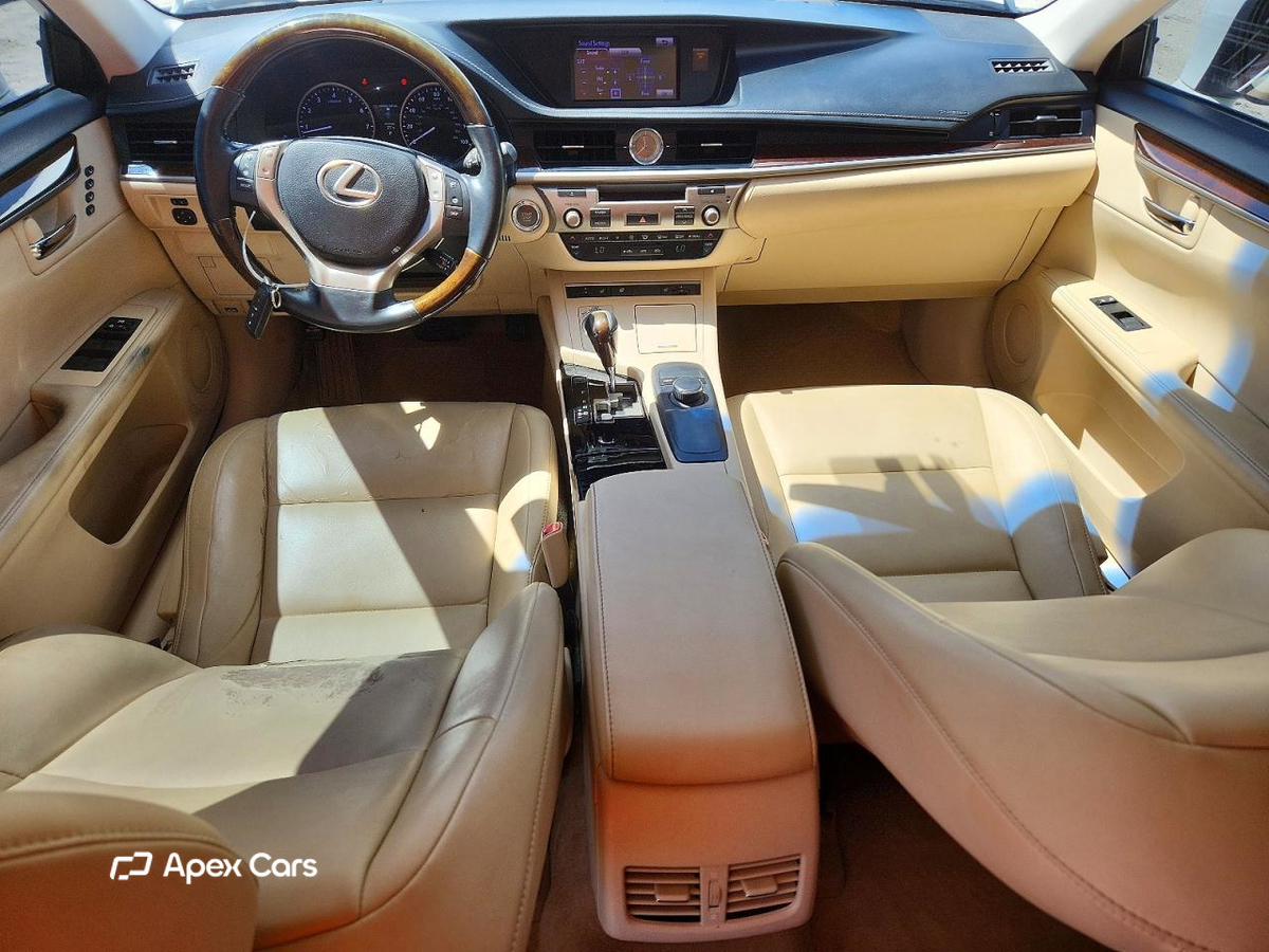 Lexus ES 2013