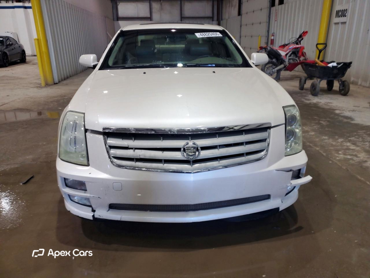 Cadillac STS 2005