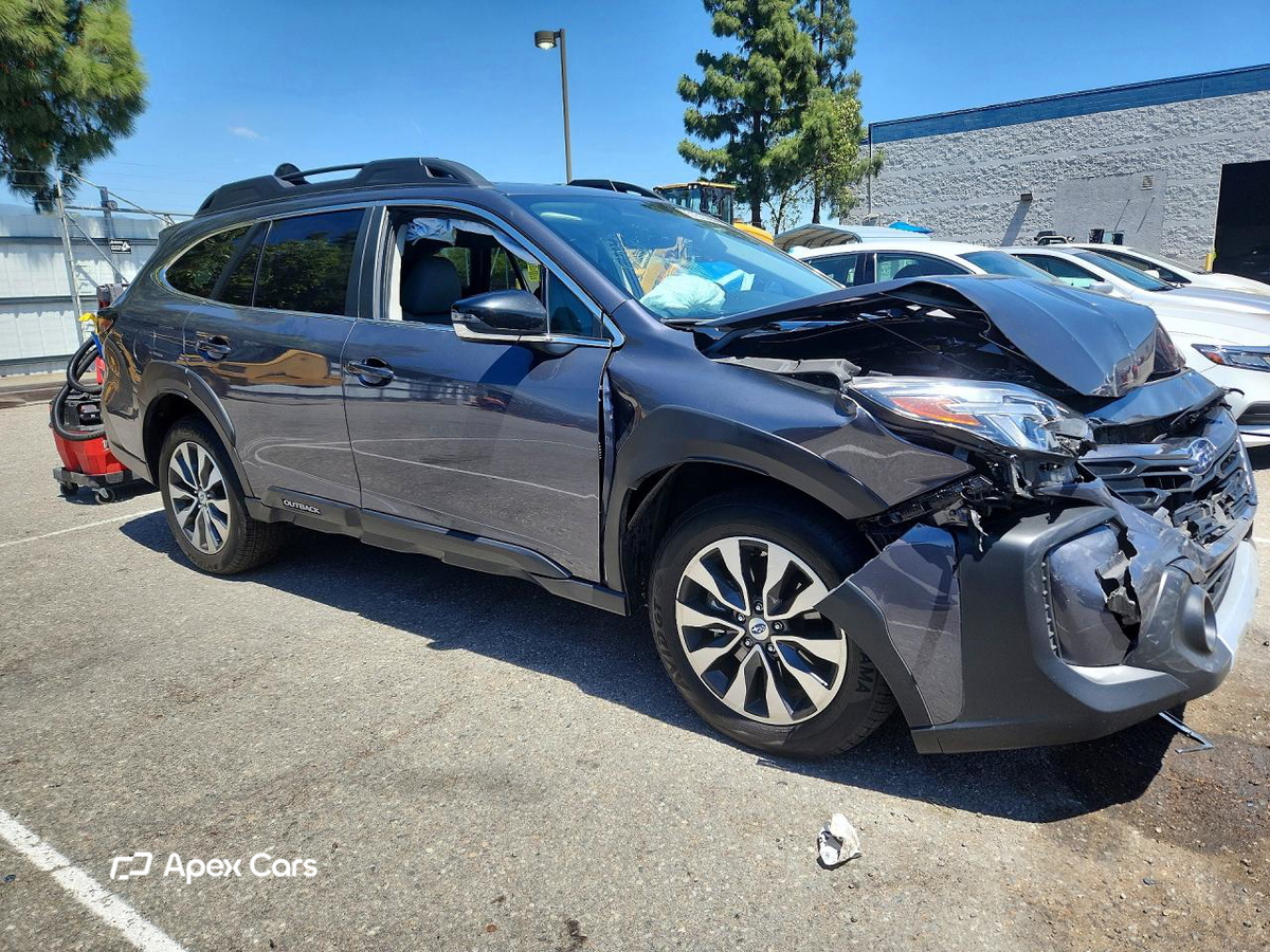 Subaru Outback 2025