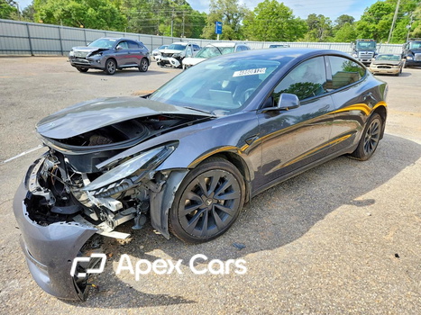 Tesla Model 3 2022 - Zdjęcie 1 z 4