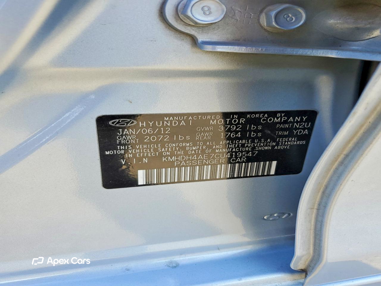 Hyundai Elantra 2012