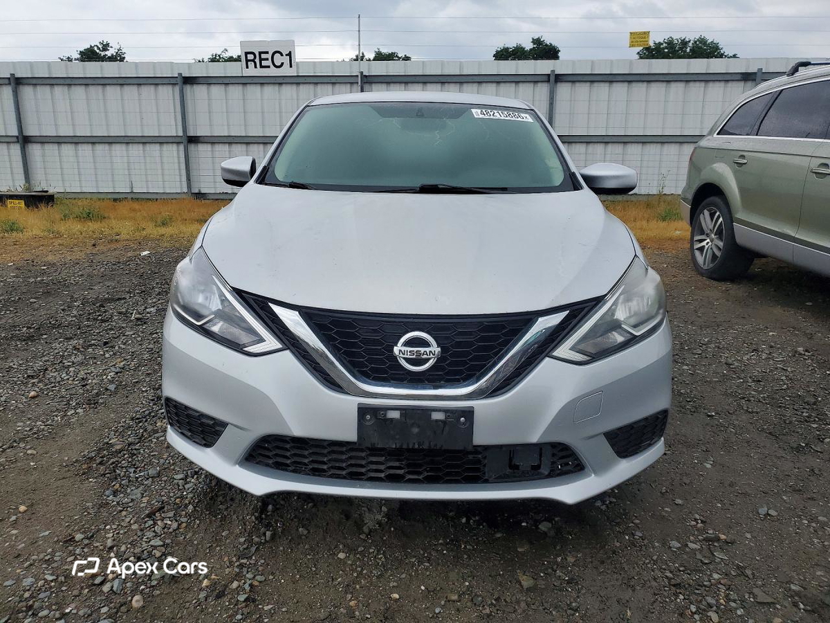 Nissan Sentra 2019