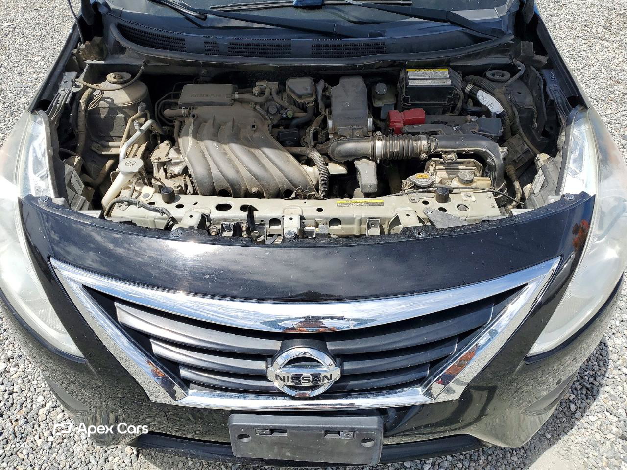 Nissan Versa 2015