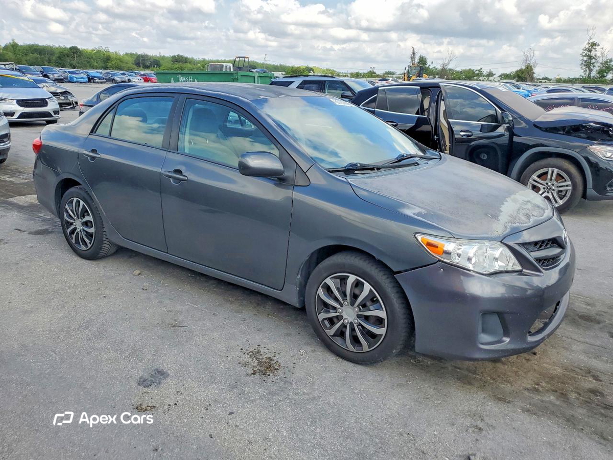 Toyota Corolla 2012