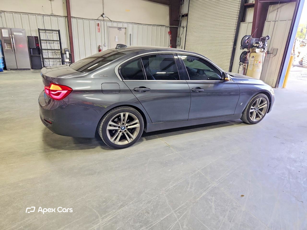 BMW Series 3 2017