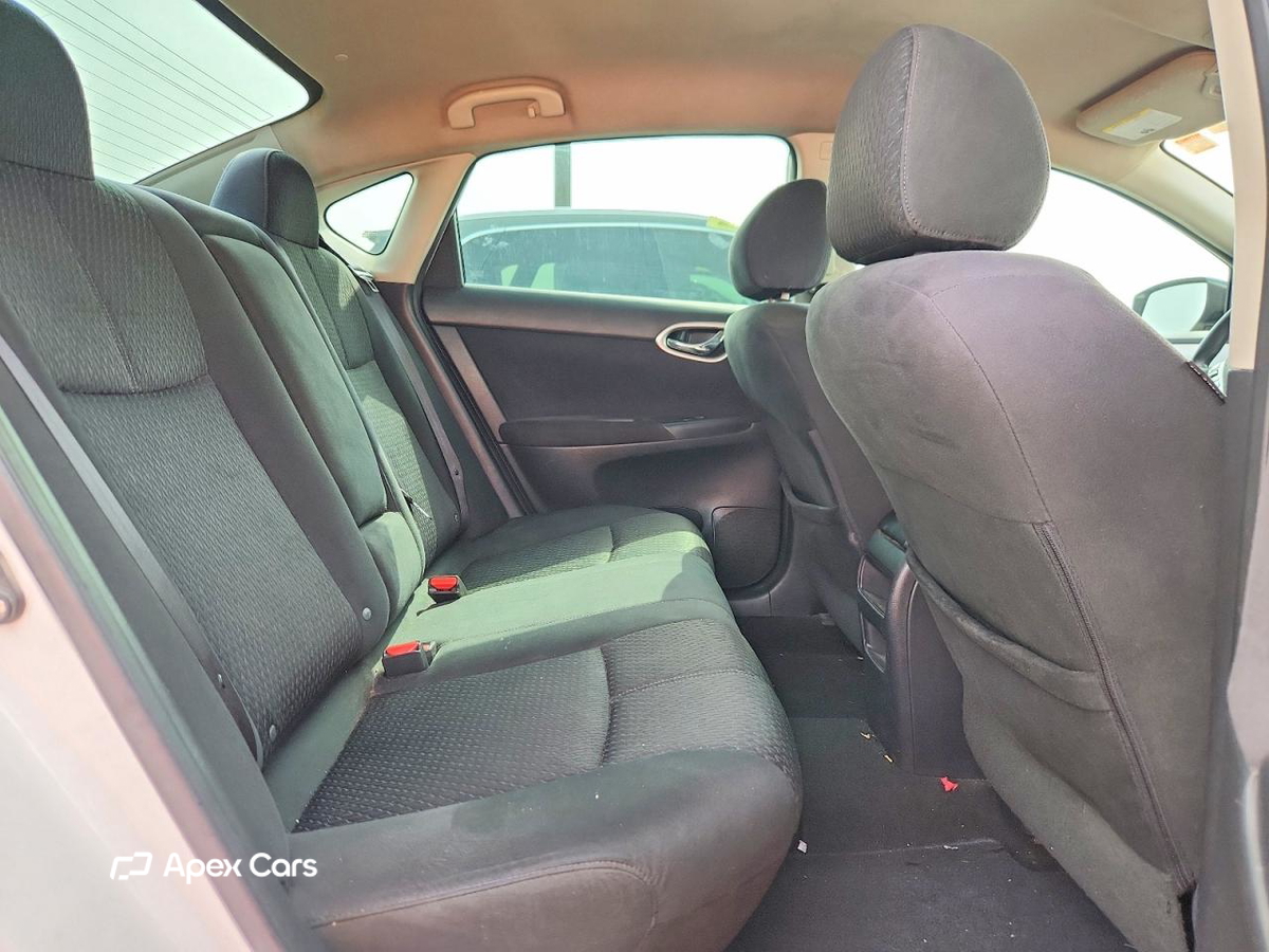 Nissan Sentra 2013