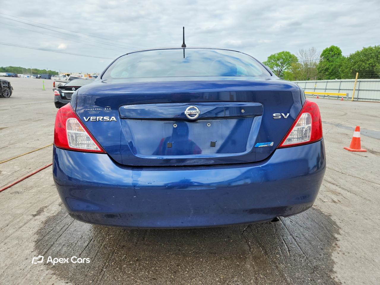 Nissan Versa 2012