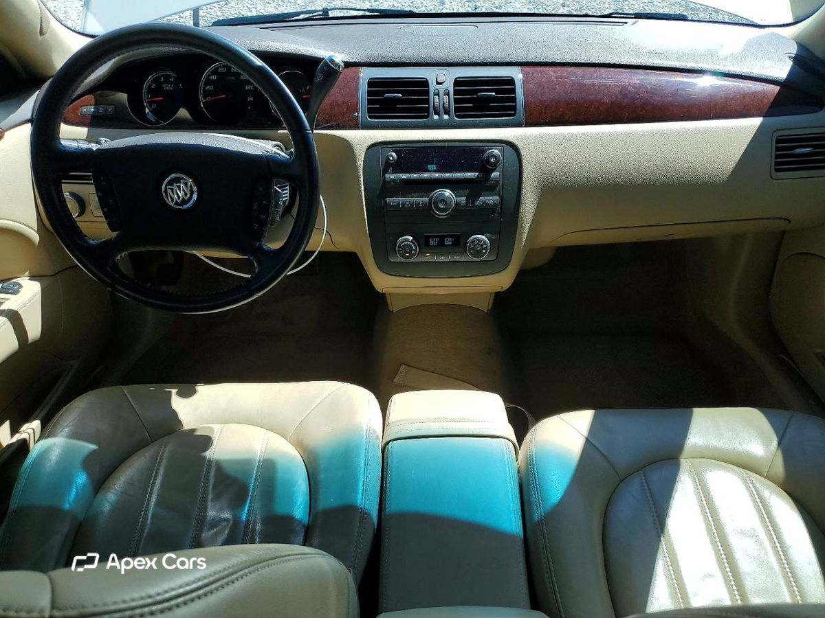 Buick Lucerne 2011