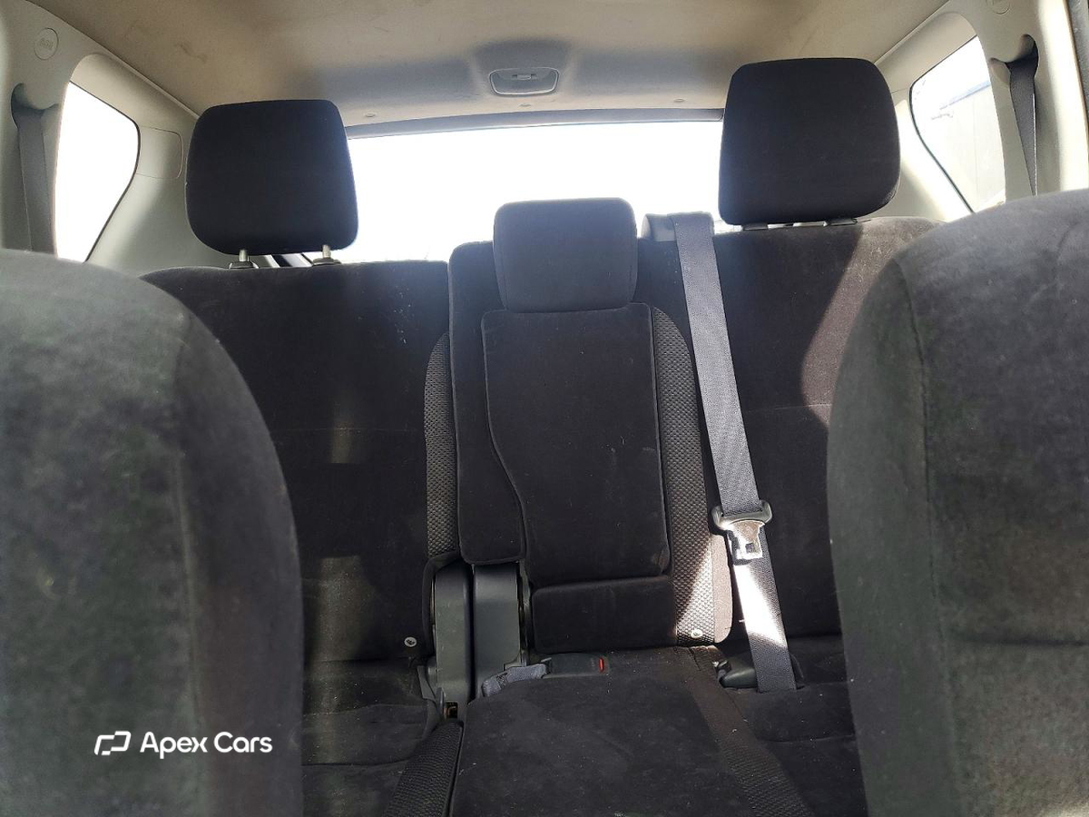 Mitsubishi Outlander 2012