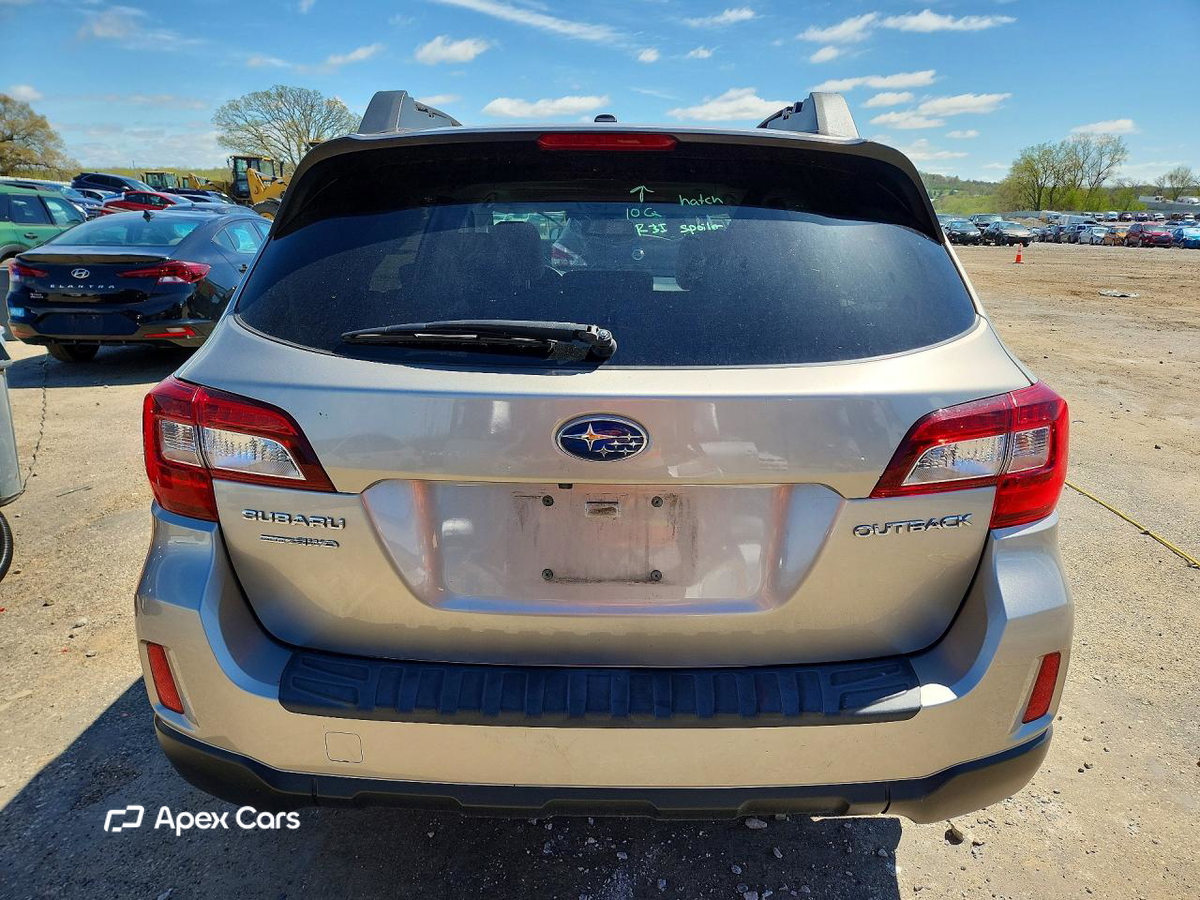 Subaru Outback 2015