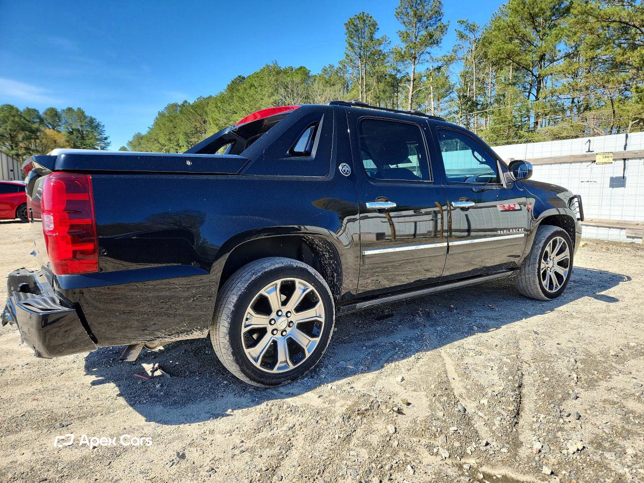 Chevrolet Avalanche 2013