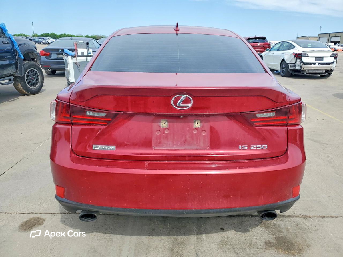 Lexus IS 2015