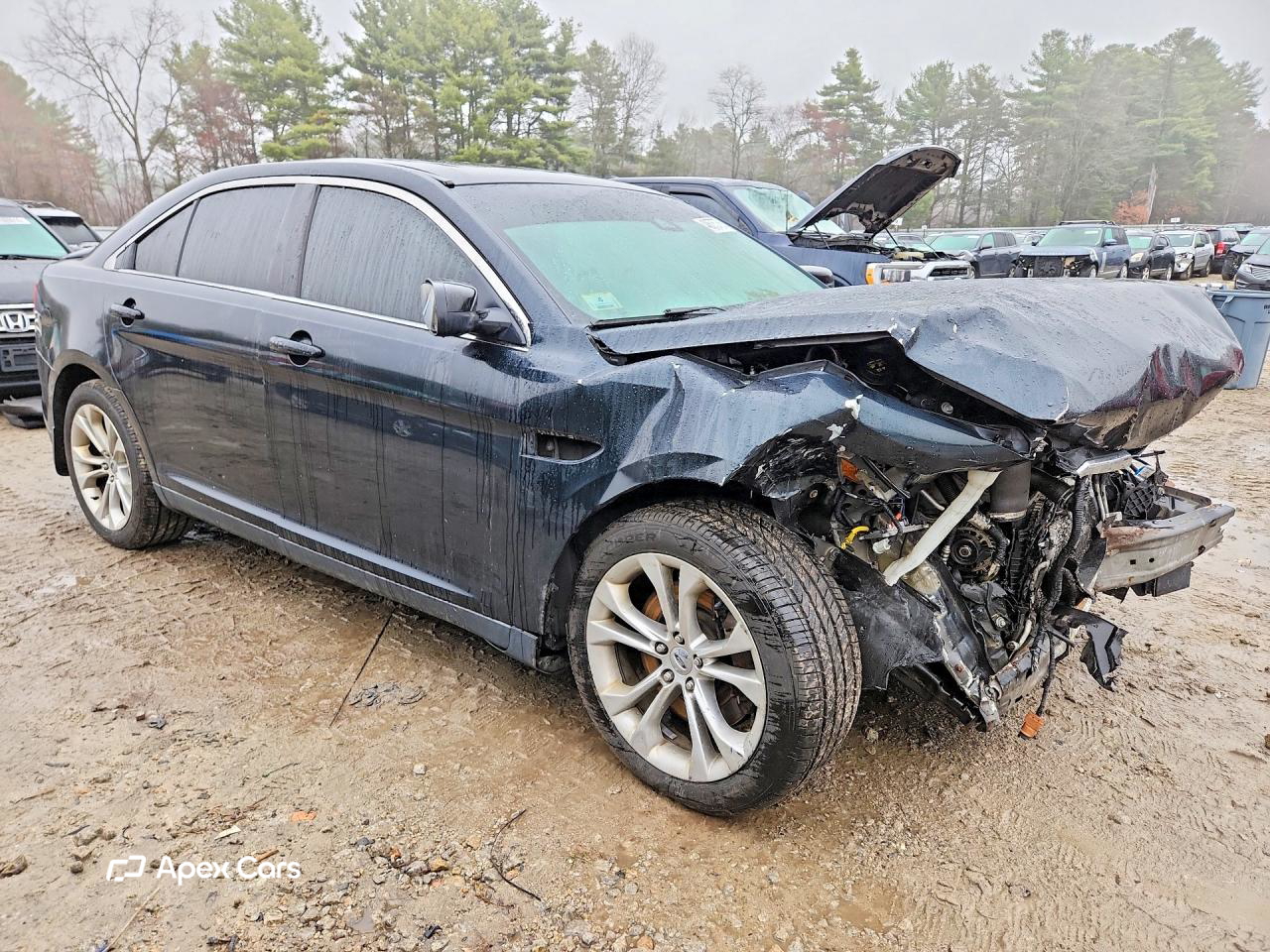 Ford Taurus 2014