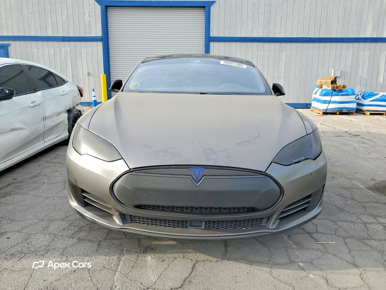 Tesla Model S 2015